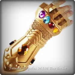 Guante Thanos Plastico